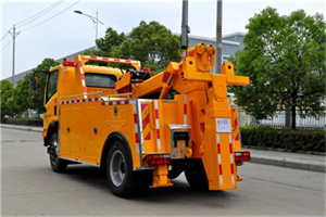 娄星区高速路拖车费