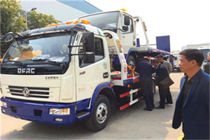 娄星区汽车道路救援拖车价格